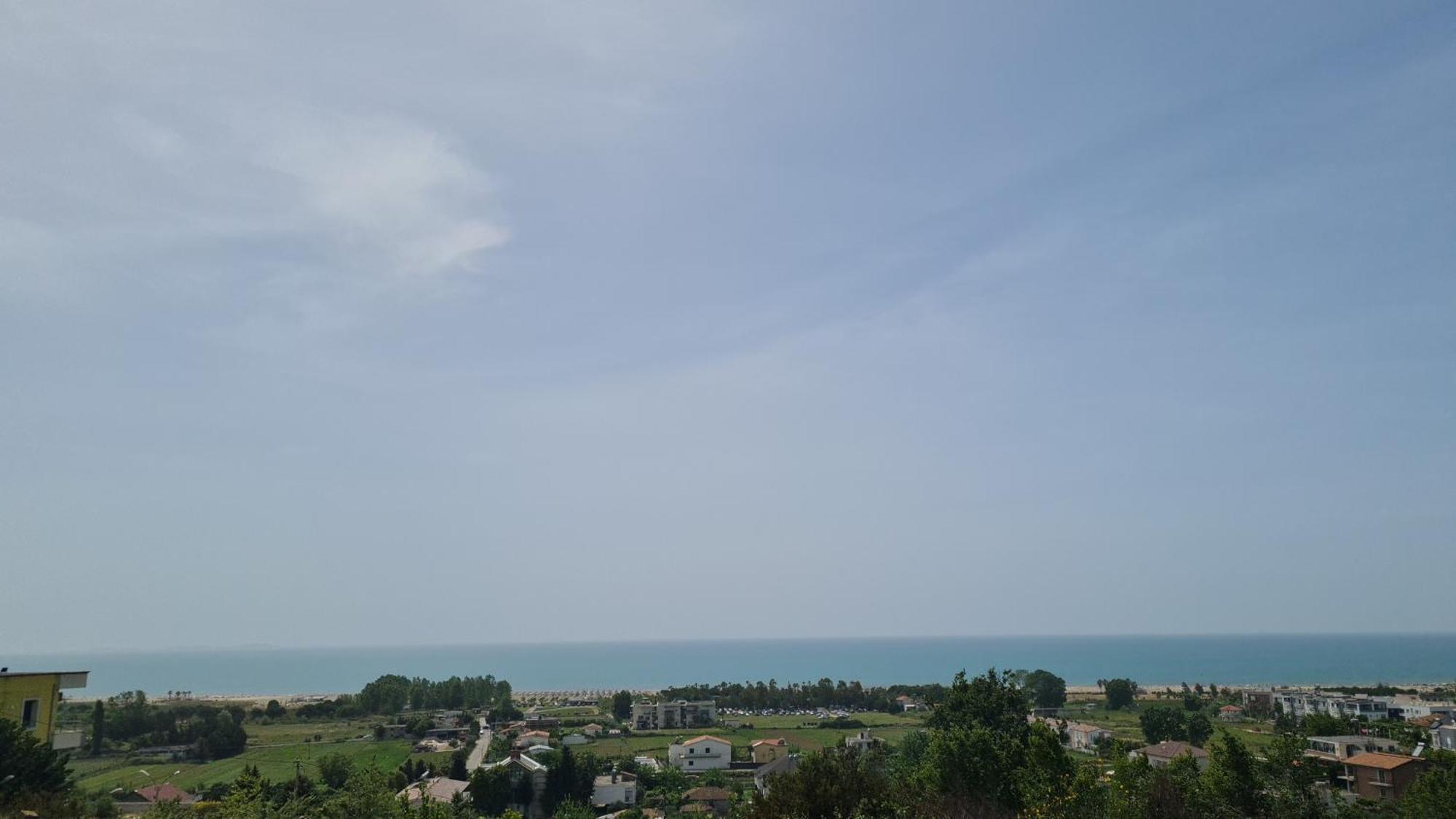 דורס Sol Apartments Gjiri Lalzit חדר תמונה