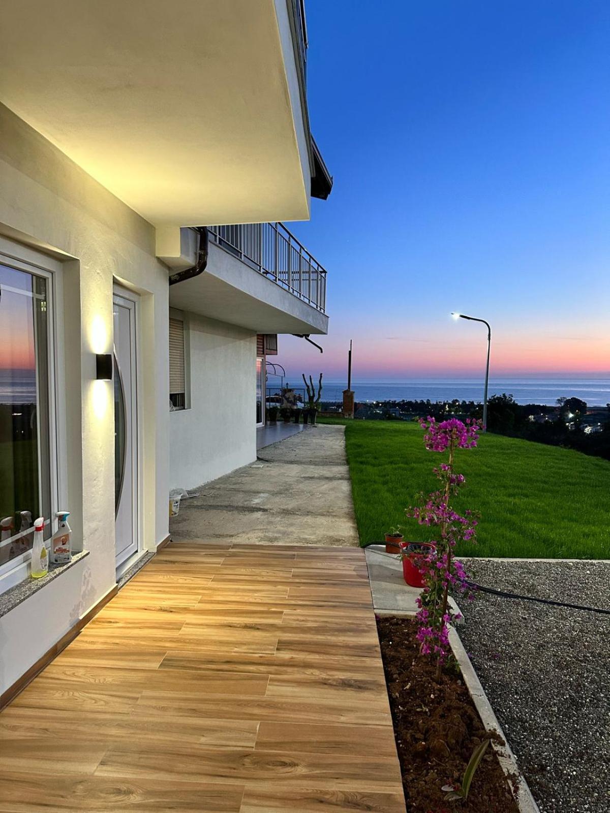 דורס Sol Apartments Gjiri Lalzit מראה חיצוני תמונה