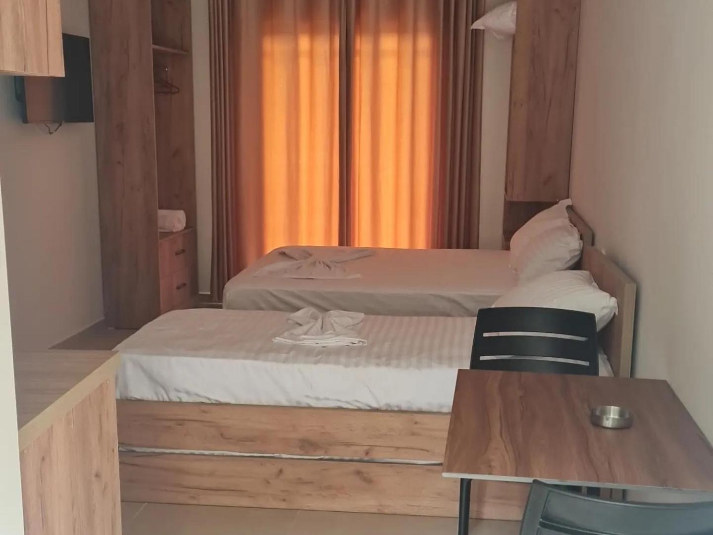 דורס Sol Apartments Gjiri Lalzit מראה חיצוני תמונה
